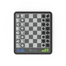 Laden Sie das Bild in den Galerie-Viewer, ChessUp - Chess Computer
